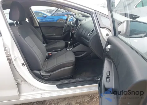 2017 Kia Forte Lx z USA, uszkodzony, nr VIN 3KPFL4A72HE149842